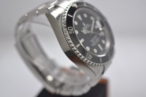 SUBMARINER DATE BLACK